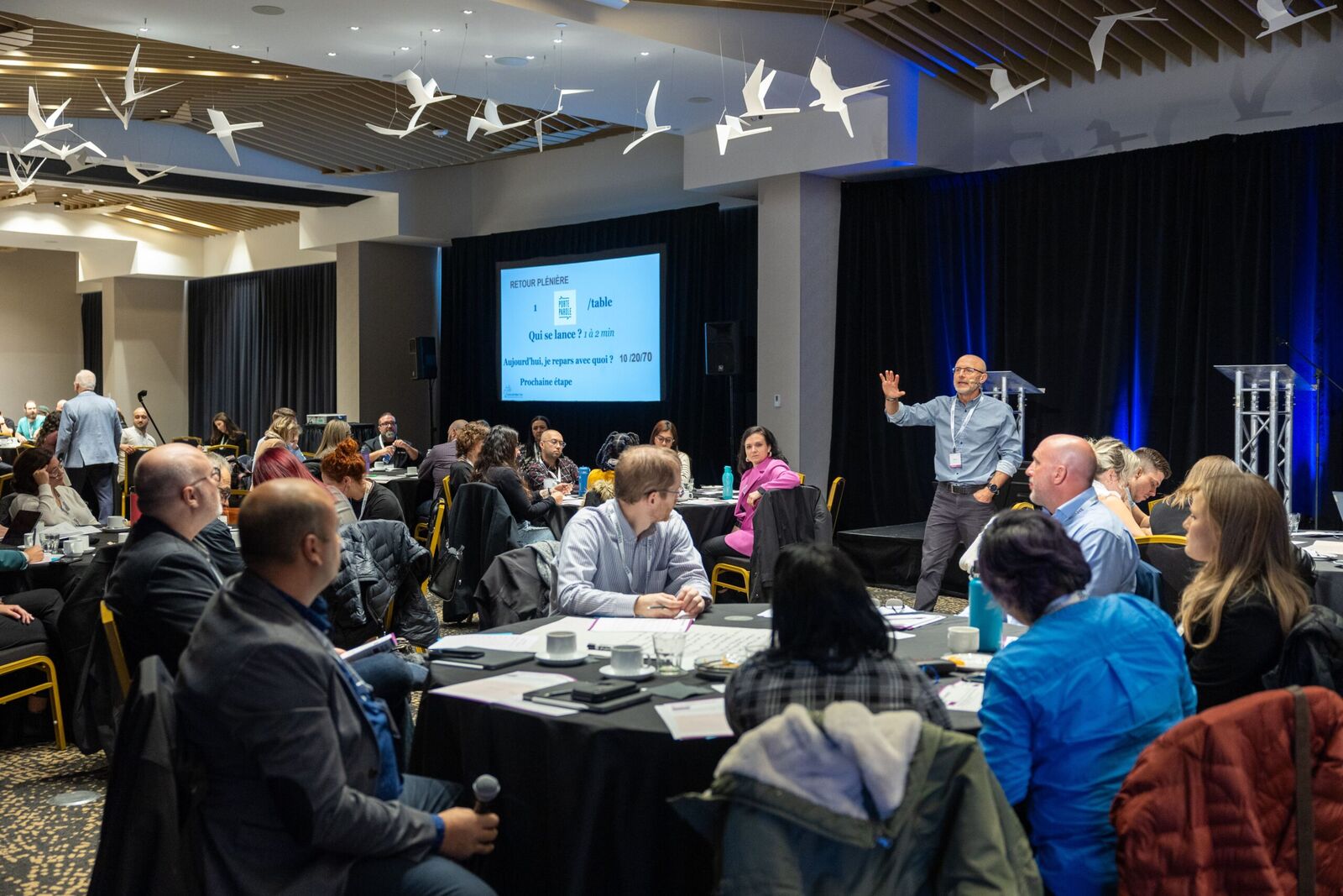 Séance de discussion au 3e Congrès annuel de la SST, en 2023